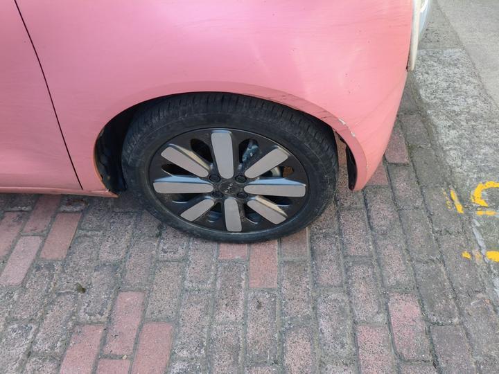 2021 351km Standard photo 8