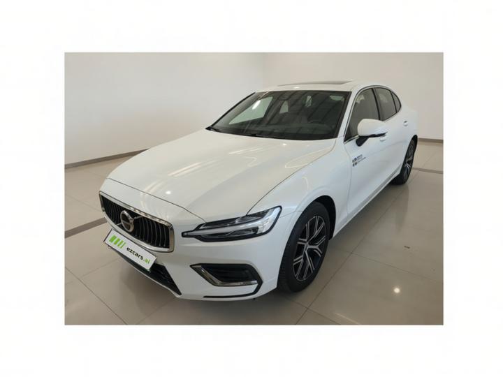 S60 2025 B4 Luxury