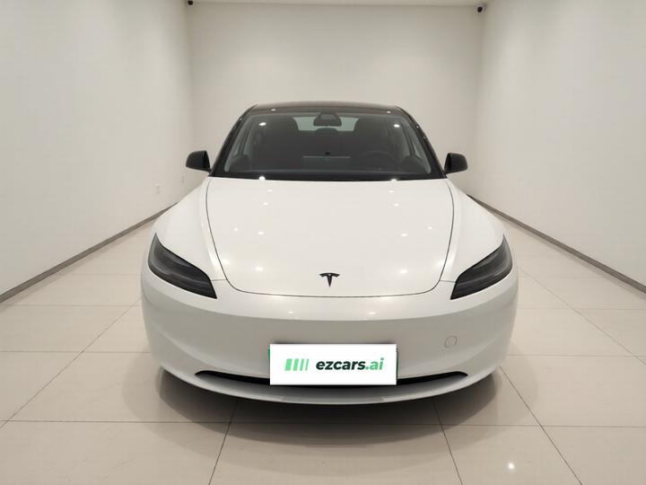 Model 3 2025 RWD photo 2