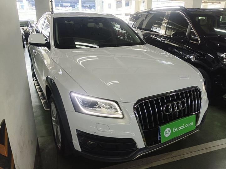 Q5 2018 Collection 40 TFSI Tech photo 3