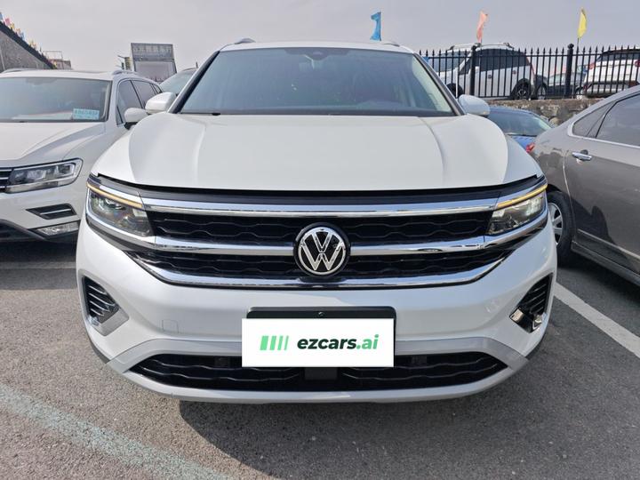 2023 Facelift 380TSI AWD Luxury Pro 6-Seater photo 2