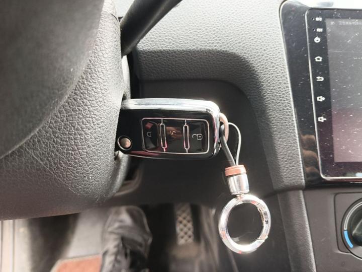 Rapid Spaceback 2018 1.6L AT Standard photo 8