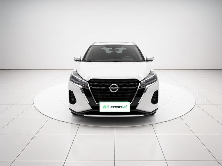 2022 1.5L CVT XV Luxury photo 2