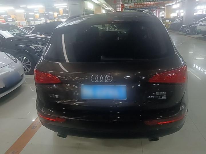 Q5 2013 40 TFSI Tech photo 3