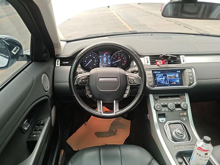 Range Rover Evoque 2016 2.0T SE photo 6