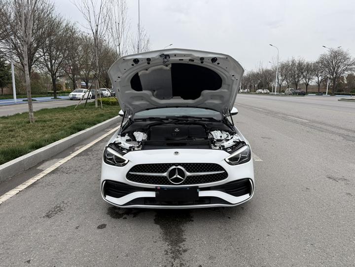 C-Class 2023 C 200 L Sport photo 4