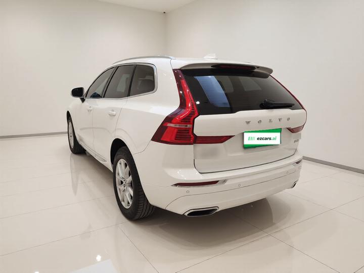 XC60 2019 T5 AWD China V photo 4