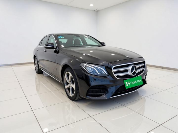 E-Class 2019 E 260 L Sport 4MATIC photo 3