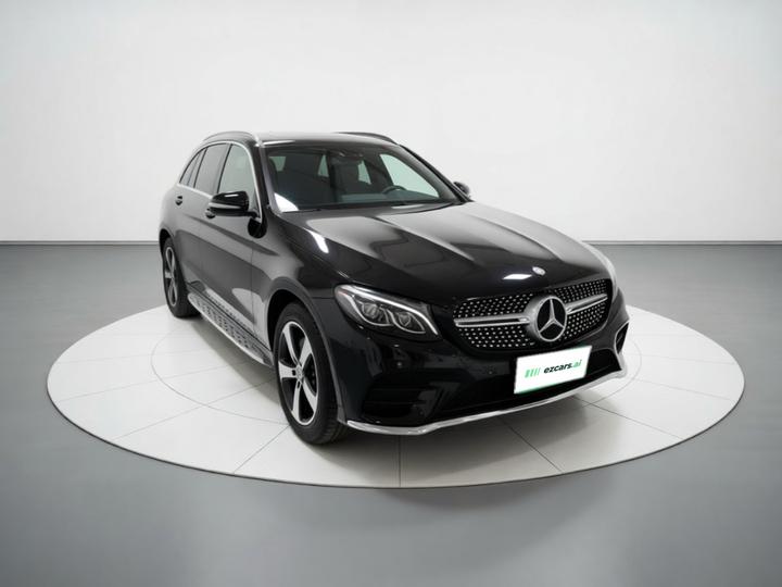 GLC 2018 Facelift GLC 260 4MATIC Luxury photo 3