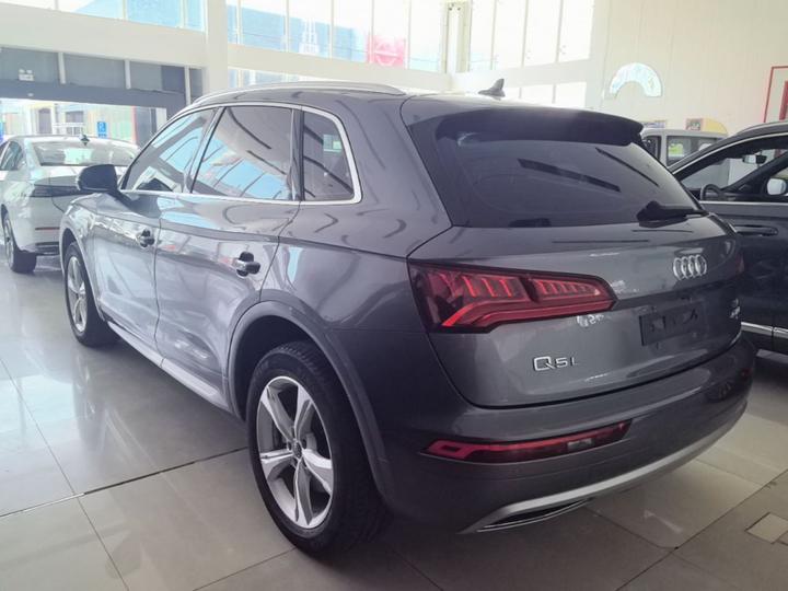 Q5L 2020 Facelift 40 TFSI Progressive photo 4
