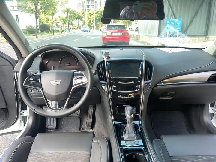 ATS-L 2017 28T Tech photo 5
