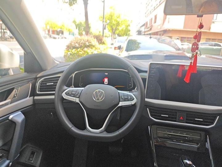Tayron 2025 330TSI photo 3
