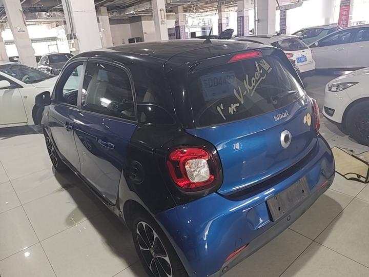 forfour 2016 1.0L 52 photo 4
