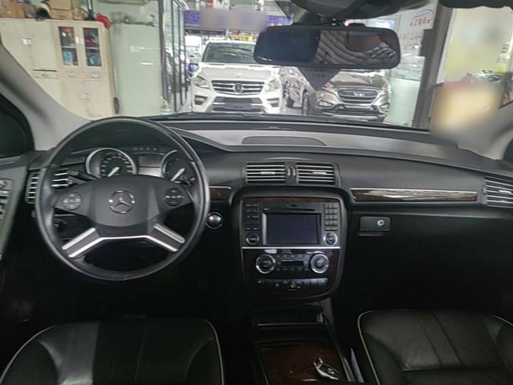 R-Class 2011 R 350 L 4MATIC photo 5