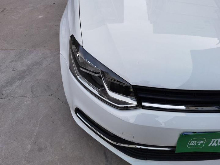 Polo 2014 1.6L AT Comfort photo 7