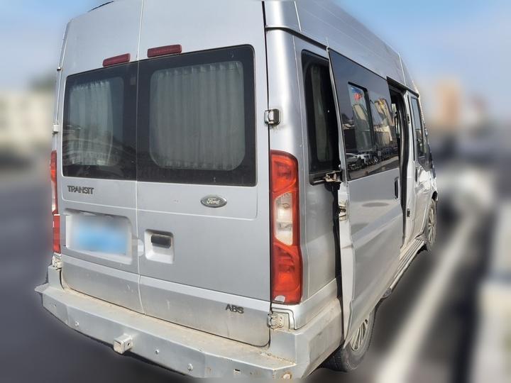 Transit 2015 2.4T Short Wheelbase 6-Seater photo 6