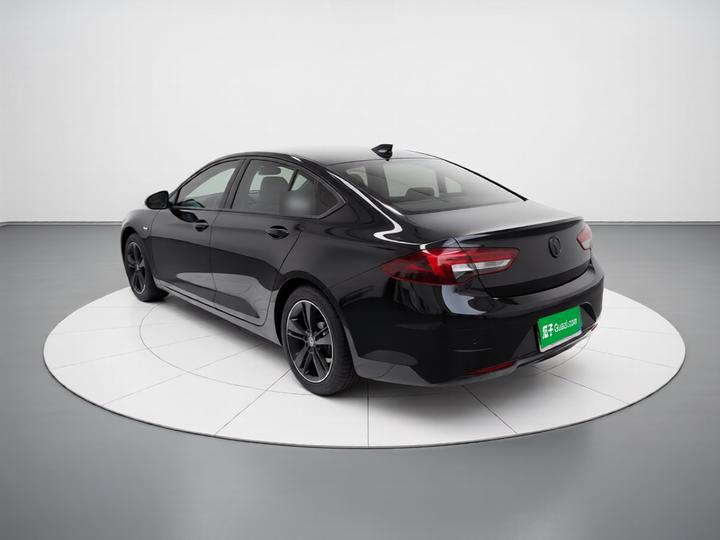 Regal 2019 20T Elite China VI photo 4