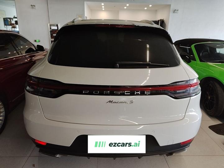 2018 Macan 2.0T photo 3