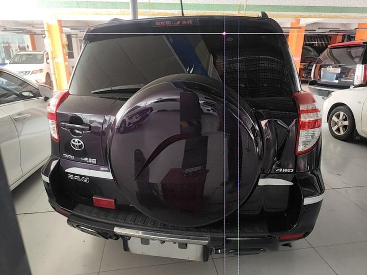 RAV4 2013 2.4L AT AWD photo 3