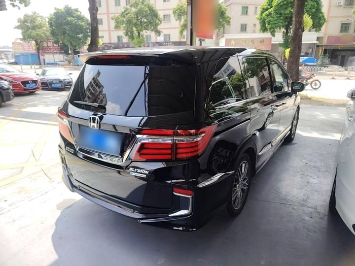 Elysion 2019 2.0L Hybrid Luxury photo 4