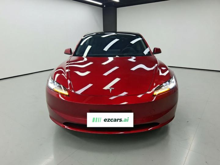 Model 3 2023 RWD photo 2