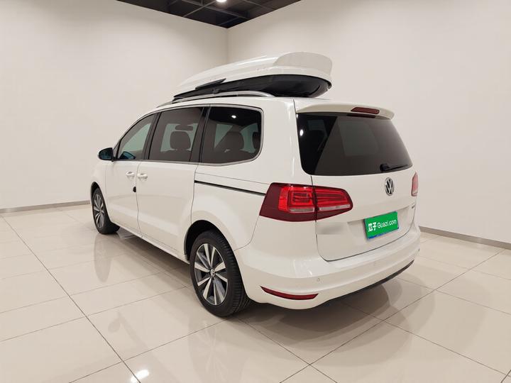 2018 380TSI Exclusive 7-Seater photo 4
