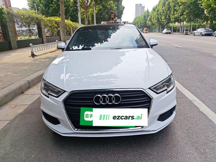 A3 2017 Limousine 35 TFSI Progressive photo 2