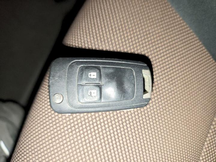 2013 Hatchback 1.6L AT Luxury photo 8