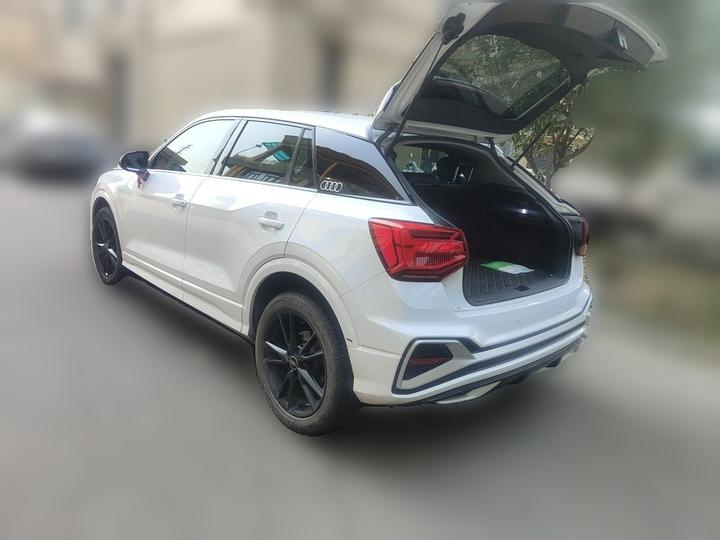 Q2L 2022 35 TFSI Progressive Dynamic photo 4