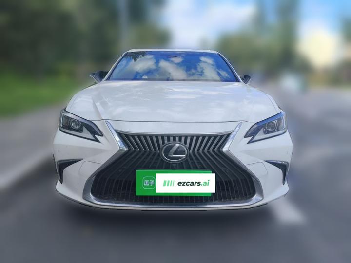 ES 2018 200 Excellence China V photo 2