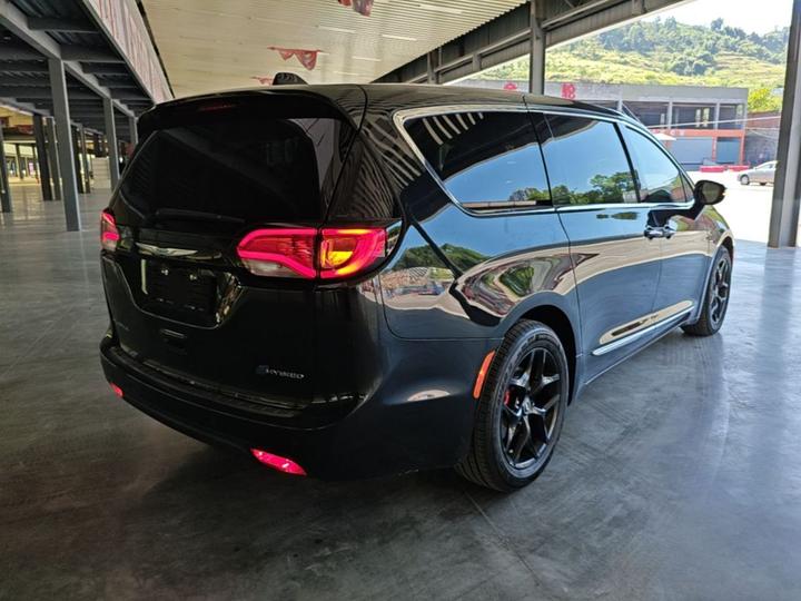 Chrysler PHEV Imported 2018 3.6L PHEV photo 4