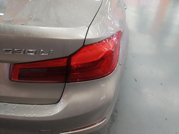 5 Series 2020 530Li Leading Luxury photo 7