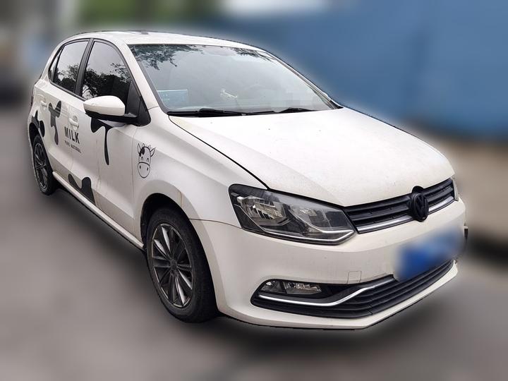 Polo 2016 1.6L AT Comfort photo 3