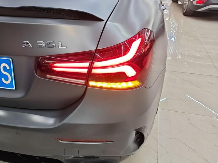 A-ClassAMG 2020 AMG A 35 L 4MATIC photo 7
