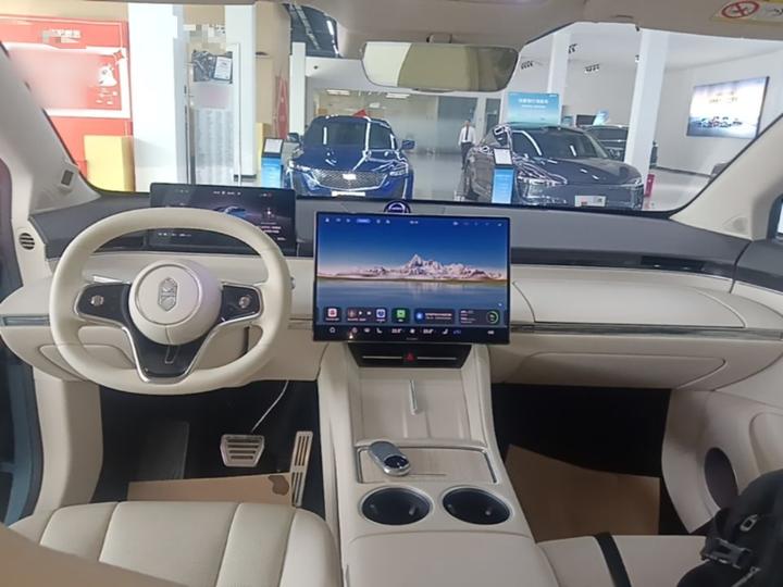 HIMA Luxeed R7 2026 EV Max+ 192-Line LiDAR photo 5