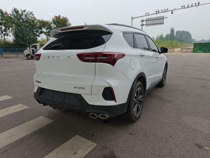 X70 2024 1.5T DCT 7-Seater photo 4