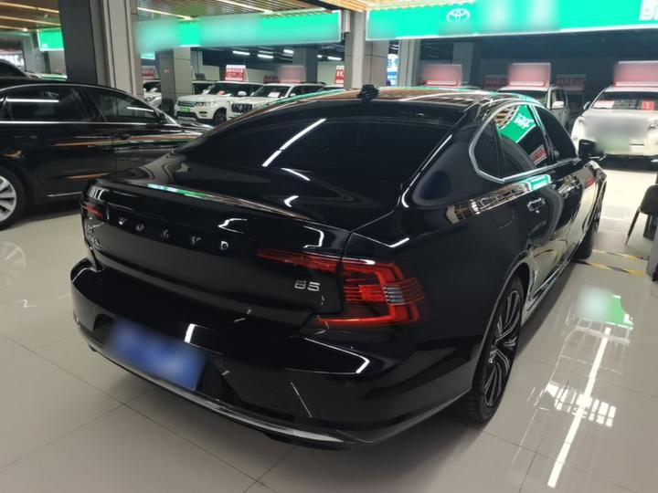 S90 2023 B5 Luxury photo 4