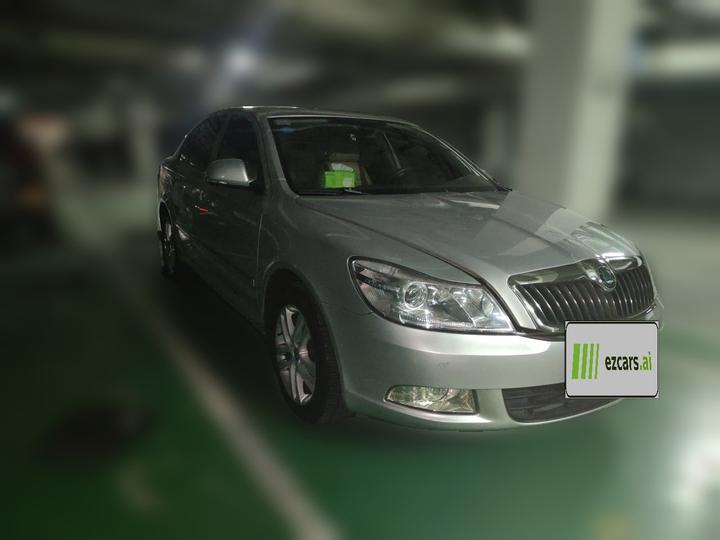 Octavia 2013 1.6L AT photo 3