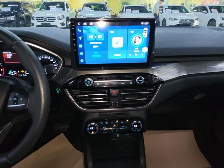 Focus 2020 Sedan EcoBoost 180 AT photo 5