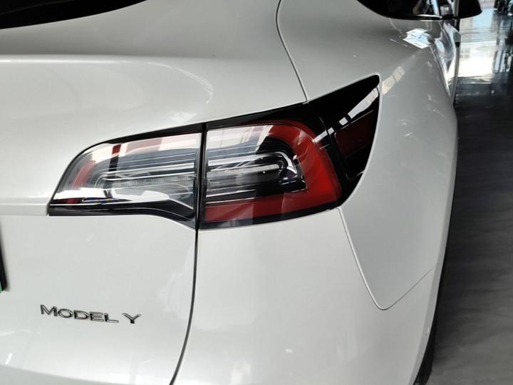 Model Y 2021 Long Range AWD 3D7 photo 7