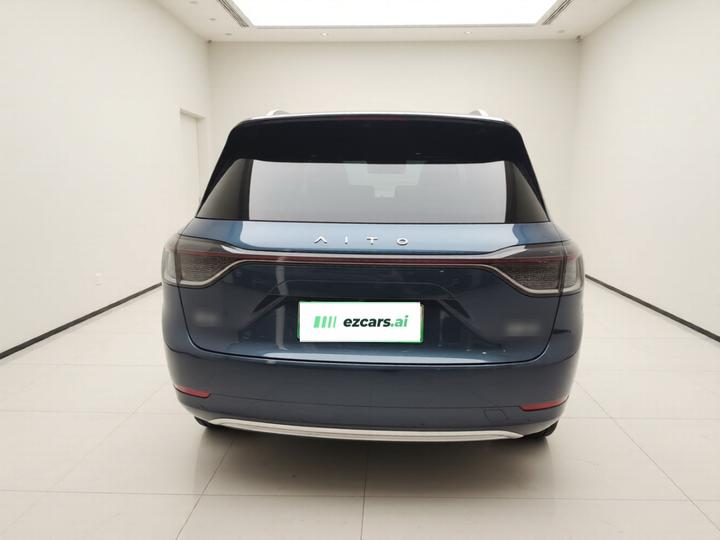 HIMA AITO M9 2024 EREV Ultra 42kWh 6-Seater photo 3