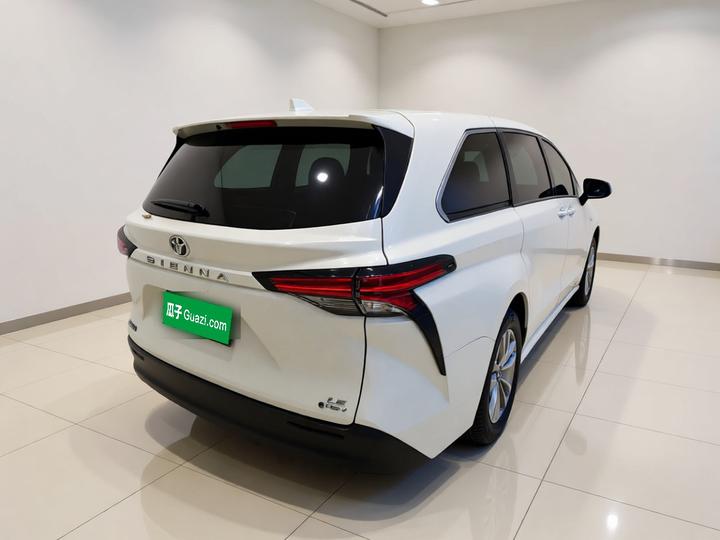 Sienna 2024 2.5L Hybrid Comfort photo 6
