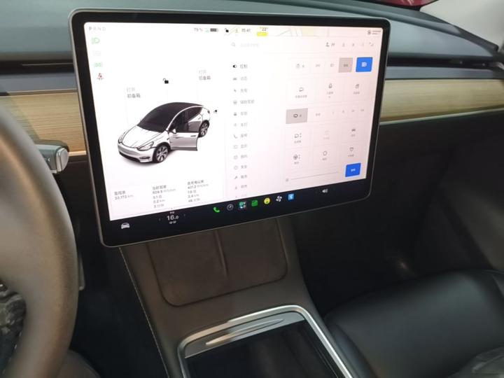 Model Y 2021 Standard Range RWD photo 8