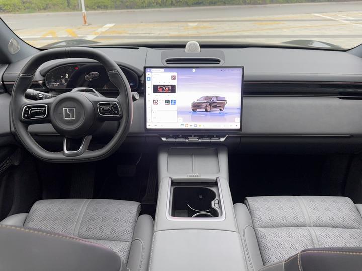 7X 2025 75kWh RWD ADAS photo 5