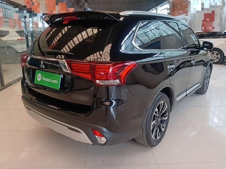 Outlander 2020 2.4L AWD Enjoy 5-Seater photo 6