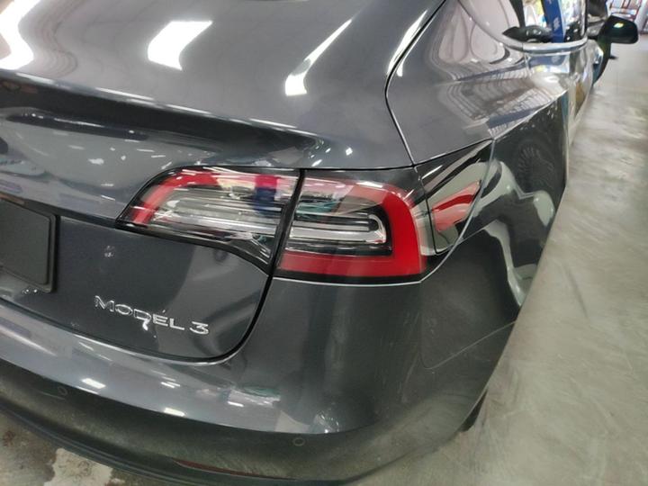 Model 3 2022 RWD photo 7