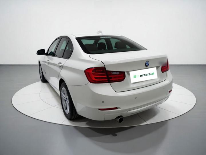 3 Series 2013 320i Sport Design Package photo 4
