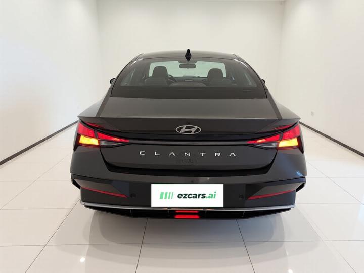 Elantra 2023 1.5L CVT GLX Elite photo 3