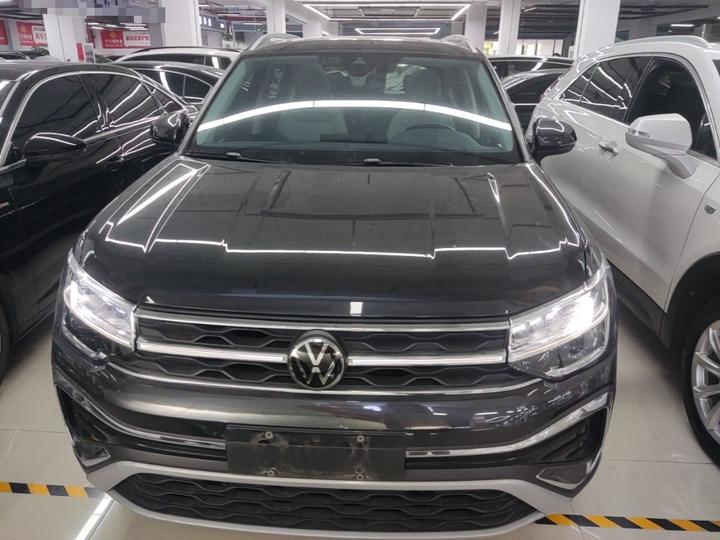Tharu 2023 300TSI RWD photo 2