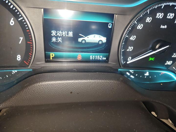 Excelle 2019 15T DCT Elite China VI photo 6